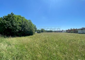 1.jpg - Terreno agricolo Via Monte Portule 3, Piovene Rocchette - foto 2
