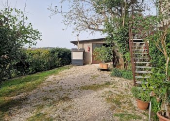 giardino - Independent house Strada Ponte della Pietra 12, Perugia - photo 2