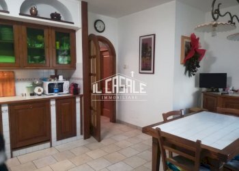 8villettalanducci.jpg - Villetta Dicomano - foto 8