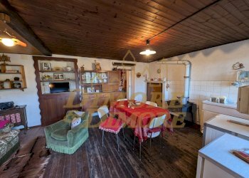 Cucina.jpg - Villa via case garoni 29, Intragna - photo 14