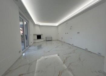 4.jpg - Villa Via Saturno, Guidonia Montecelio - foto 4