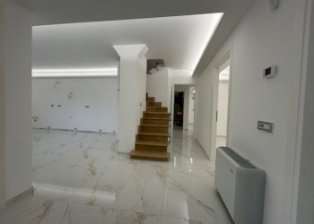 5.jpg - Villa Via Saturno, Guidonia Montecelio - foto 5