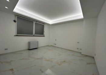 8.jpg - Villa Via Saturno, Guidonia Montecelio - foto 8