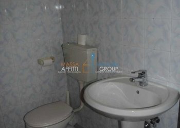 632819b5-15c3-4826-a6e7-a2ac4f971206.JPG - Ufficio Via Massa Avenza 49, Massa - foto 4