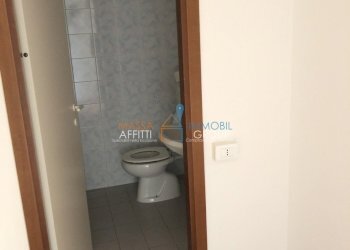 IMG_5481.JPG - Ufficio Via Massa Avenza 49, Massa - foto 5