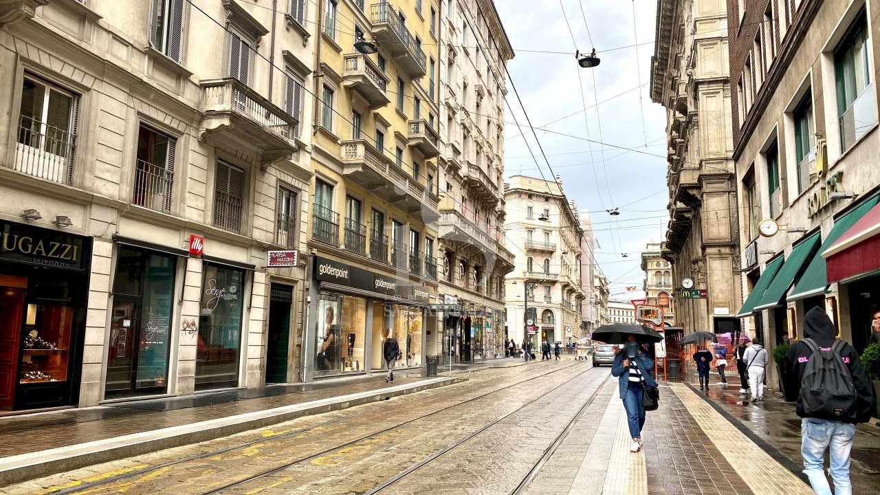 Milano Via Torino Negozio - Shop VIA TORINO, Milano - photo 1
