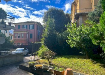 Four-room apartment Genova - photo 28