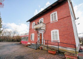 Casa indipendente Strada Chivasso, Gassino Torinese - foto 1