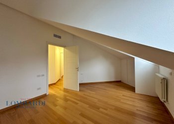 Apartment Via Alberto Da Giussano, Milano - photo 15
