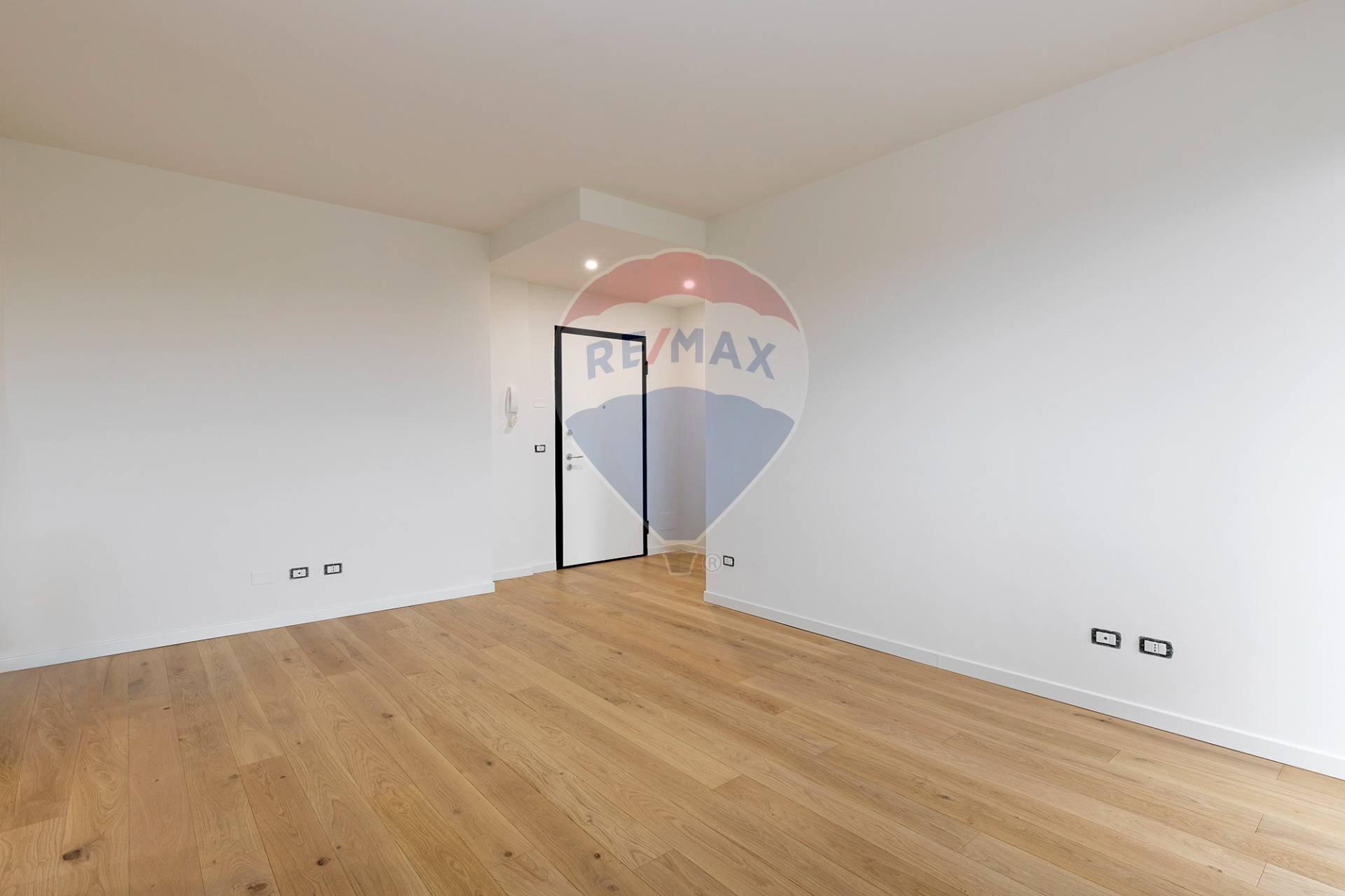 Three-room apartment Bergamo (neighborhood Longuelo) - photo 3