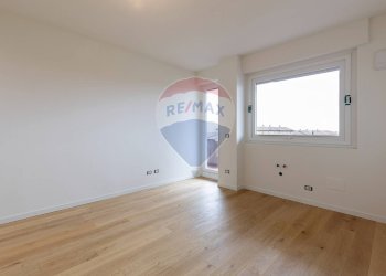 Trilocale Bergamo (zona Longuelo) - foto 4