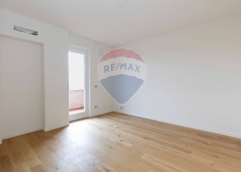 Trilocale Bergamo (zona Longuelo) - foto 12