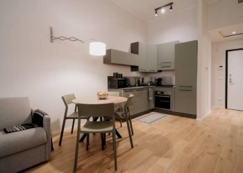 Interno appartamento - Bilocale vico Superiore di Pellicceria, 1, Genova (zona Centro Storico) - foto 17