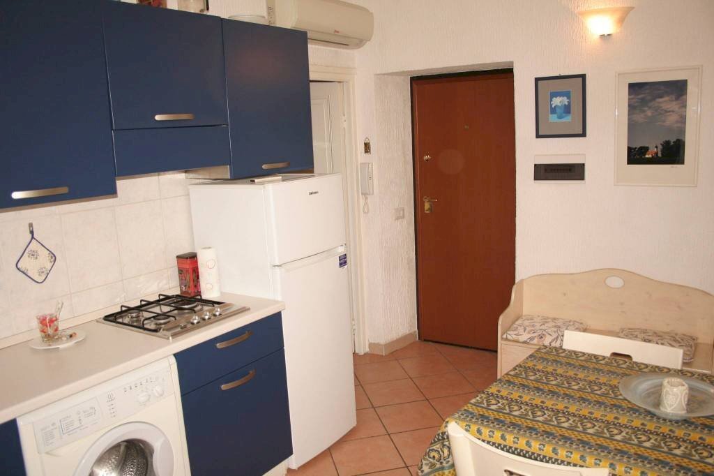 Ingresso - Trilocale via Roma, Ospedaletti - foto 3