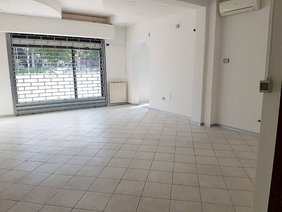 Stanza non arredata - Shop piazza Unità d'Italia, Malalbergo - photo 3