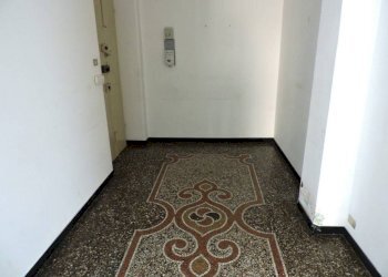 Ingresso - Trilocale via Antonio Cantore, 23, Genova (zona Sampierdarena) - foto 3