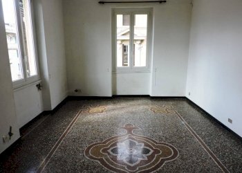 Salone - Trilocale via Antonio Cantore, 23, Genova (zona Sampierdarena) - foto 6