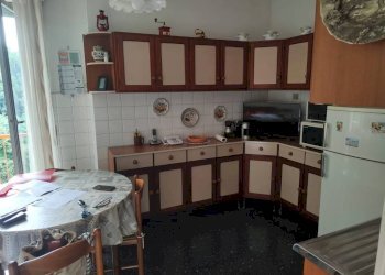 CUCINA - Quadrilocale Genova (zona Sampierdarena) - foto 9