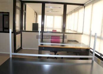 12  INTERNO - Laboratorio Brescia (zona Centro Storico) - foto 18