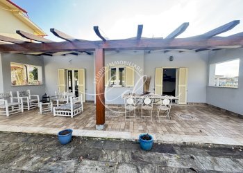 IMG_2968.JPG - Villa Massa - foto 1