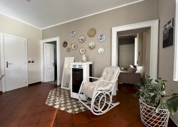 SOGGIORNO CON CUCINA A VISTA - Appartamento Villanova d'Asti - foto 16