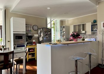 SOGGIORNO CON CUCINA A VISTA - Appartamento Villanova d'Asti - foto 12