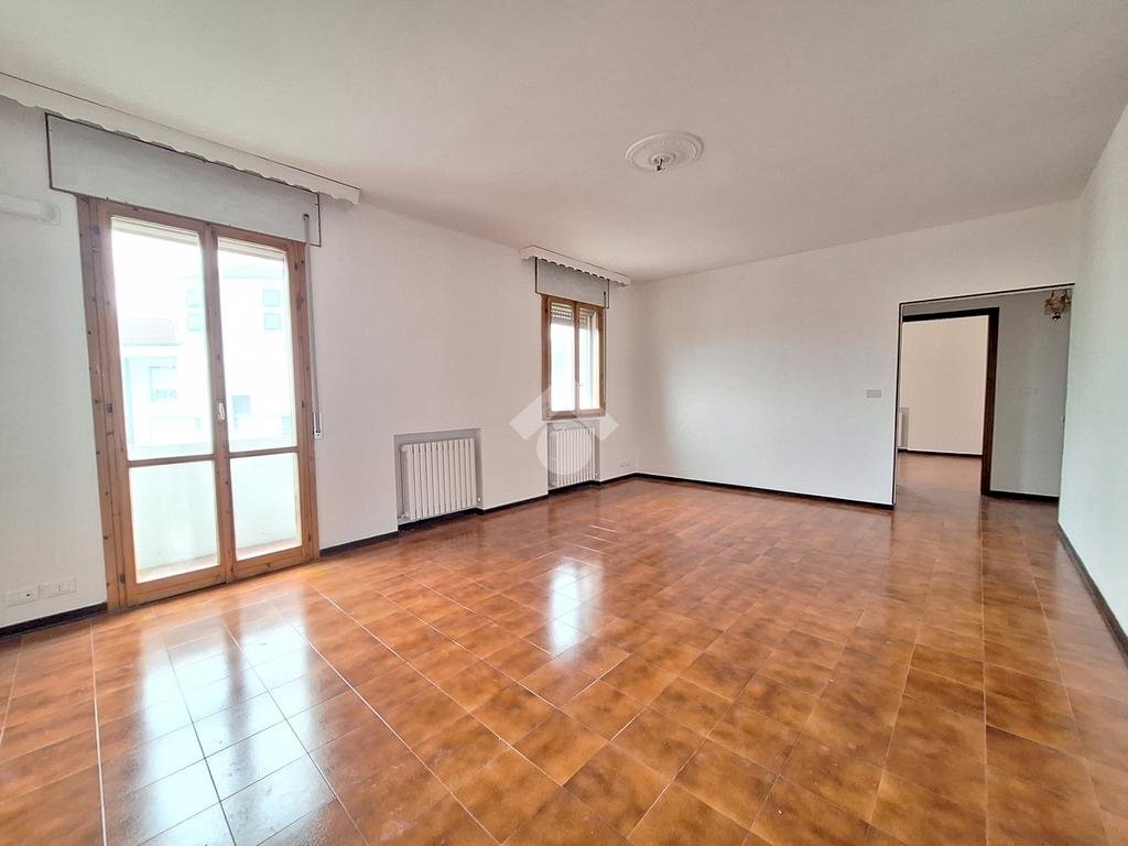 Four-room apartment Via via san paolo, Medicina - photo 2