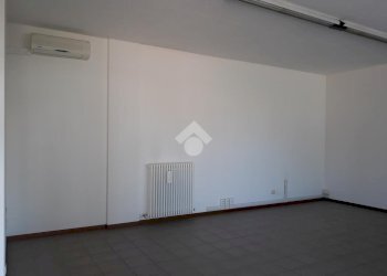 Ufficio Largo Savini, Russi - foto 4