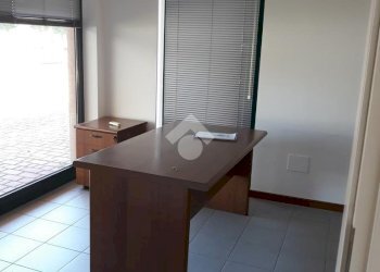 Ufficio Largo Savini, Russi - foto 5