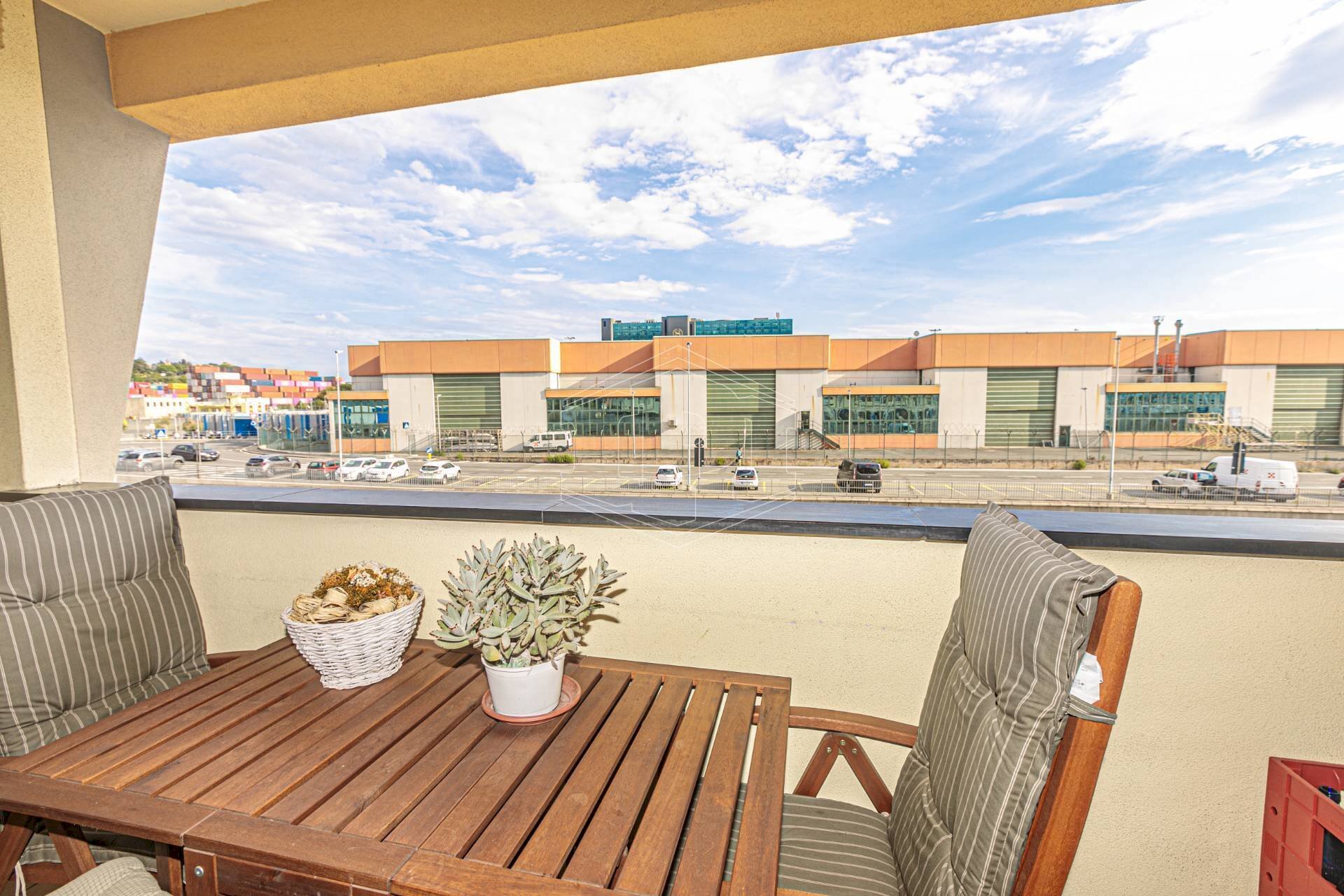 Apartment Via Cibrario 57, Genova (neighborhood Sestri Ponente) - photo 1