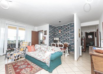 Appartamento Via Cibrario 57, Genova (zona Sestri Ponente) - foto 2