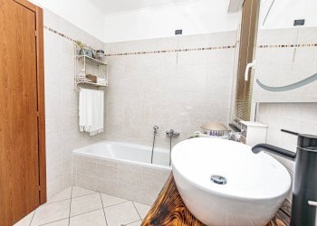 Appartamento Via Cibrario 57, Genova (zona Sestri Ponente) - foto 17