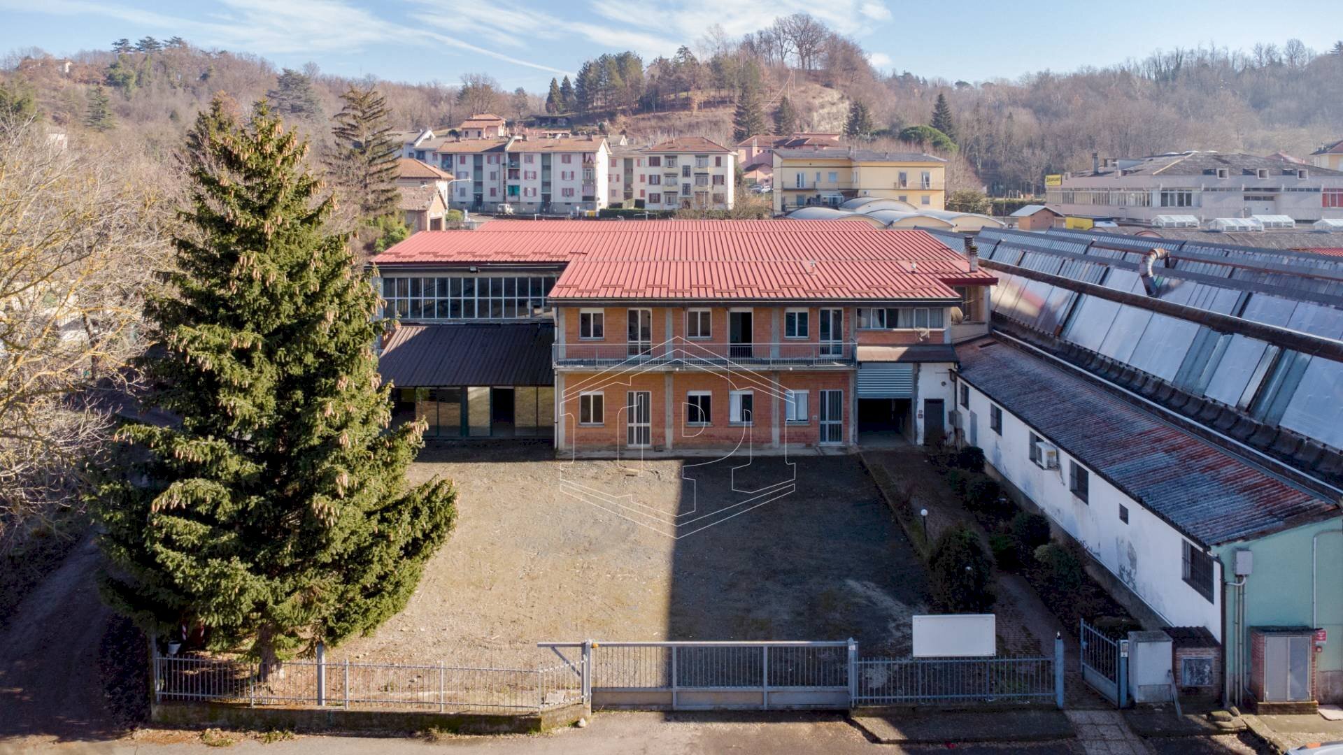 Capannone Strada Novi, Ovada - foto 1