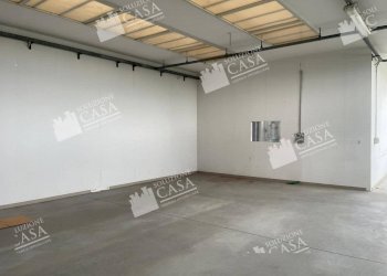 Capannone Castello d'Argile - foto 18