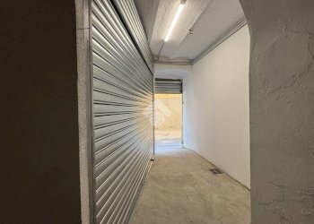 Posto Auto Via Donghi, Genova (zona San Fruttuoso) - foto 6