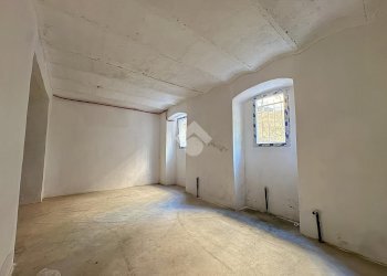 Posto Auto Via Donghi, Genova (zona San Fruttuoso) - foto 11