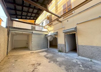 Posto Auto Via Donghi, Genova (zona San Fruttuoso) - foto 17