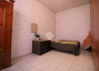 Portion of a house Via Zampeschi, Forlì - photo 27