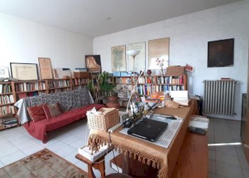 Portion of a house Via Zampeschi, Forlì - photo 13