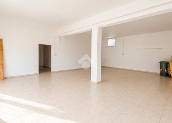 Portion of a house Via Zampeschi, Forlì - photo 9