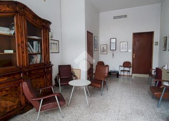 Commercial Activity Negozio via grillenzoni, Ferrara - photo 3