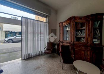 Commercial Activity Negozio via grillenzoni, Ferrara - photo 4