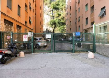 ACCESSO CANCELLO ELETTRICO PER POSTEGGIO - Quadrilocale via Dino Col, Genova (zona Sampierdarena) - foto 20