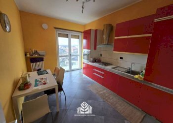 Cucina - Trilocale via Alcide De Gasperi, 27, Bra - foto 2
