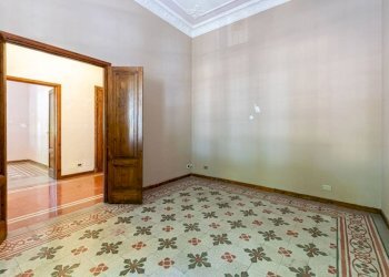 Stanza non arredata - Villa corso Galileo Ferraris, 265, Torino (zona Santa Rita) - foto 8