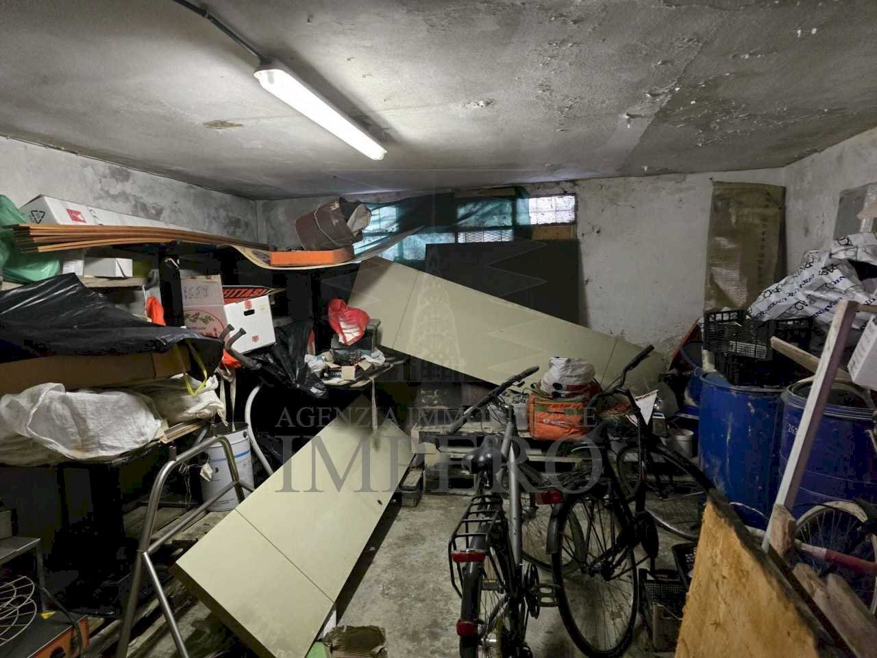 1 - Magazzino Via Fondega, Ventimiglia - foto 1