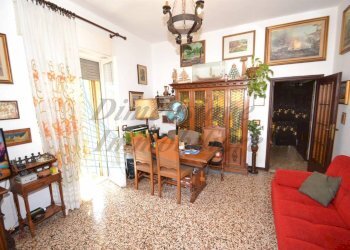 2.jpg - Quadrilocale Via V. Cuoco, Rosignano Marittimo - foto 1