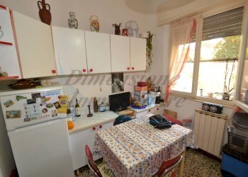 5.jpg - Quadrilocale Via V. Cuoco, Rosignano Marittimo - foto 5