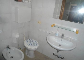 Bagno - Appartamento via Augusto Aglebert, Bologna (zona Costa Saragozza) - foto 12