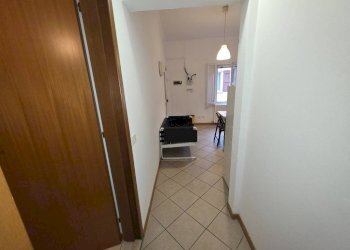 Corridoio - Three-room apartment via Augusto Aglebert, Bologna (neighborhood Costa Saragozza) - photo 23